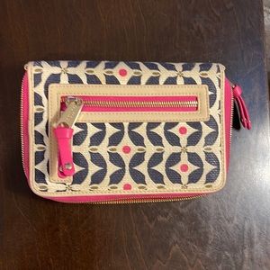 Soartina 449 Wallet. Like New